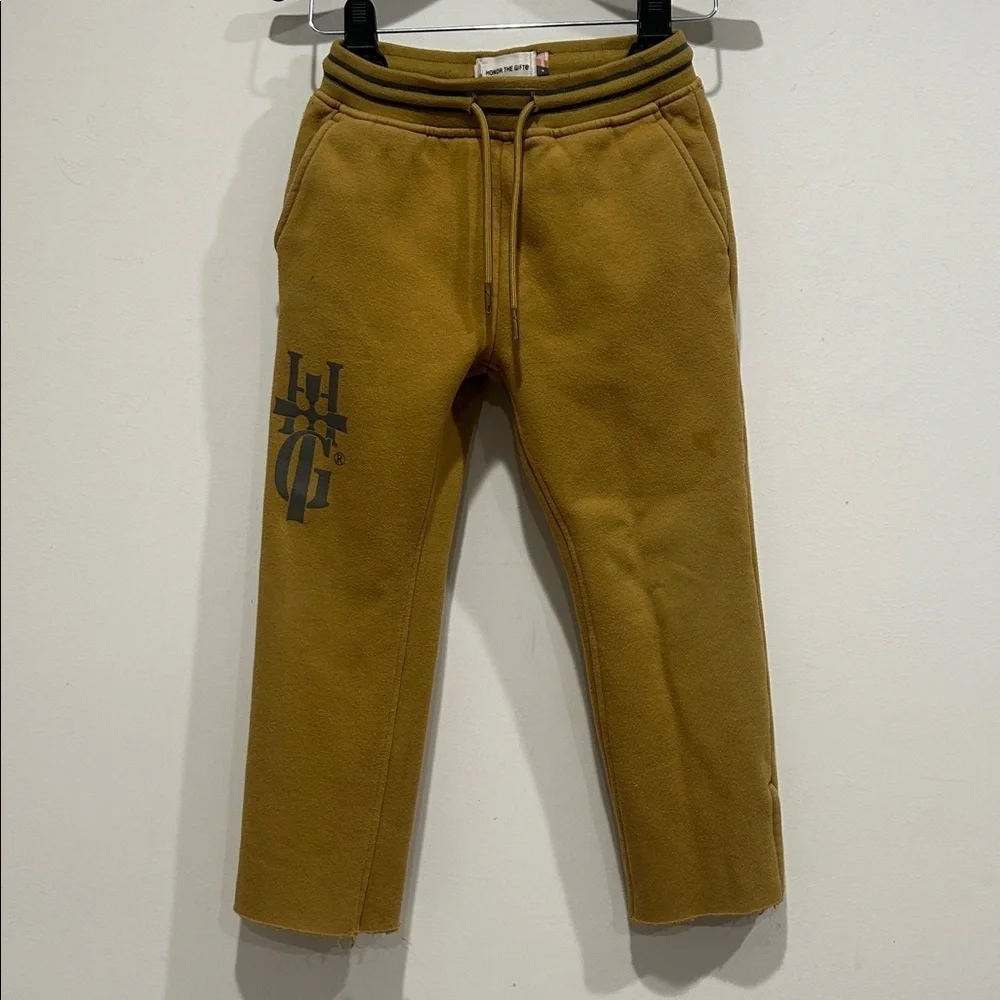 Honor the gift Kids Mustard gold Jogger Set by HTG size 7-8 boys
